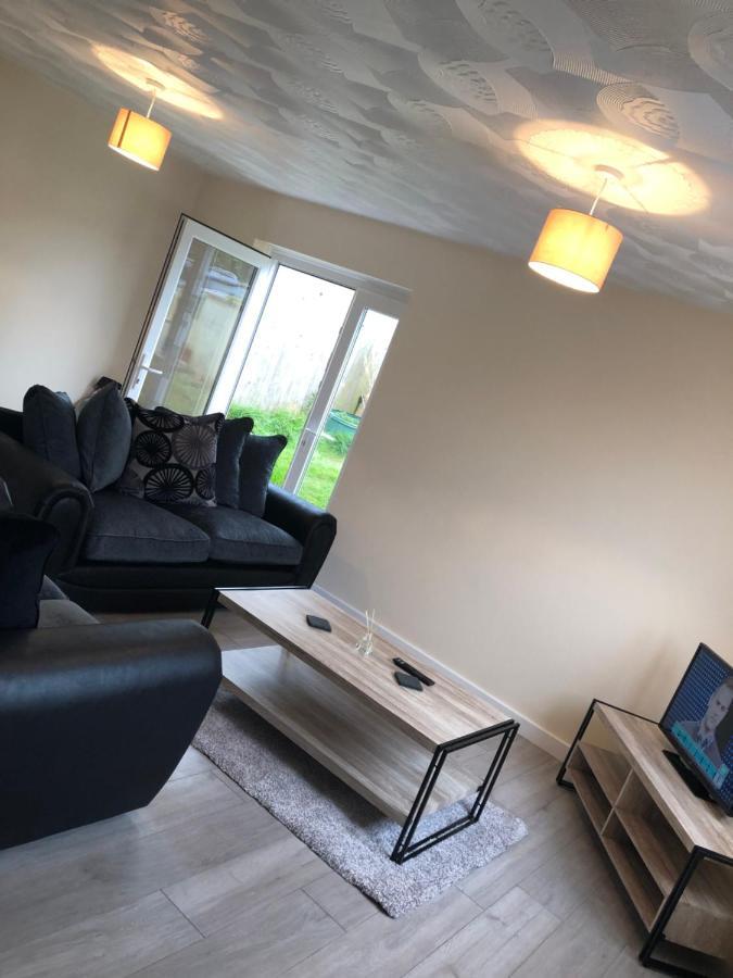 פמברוק Highgate Inn Hotel מראה חיצוני תמונה